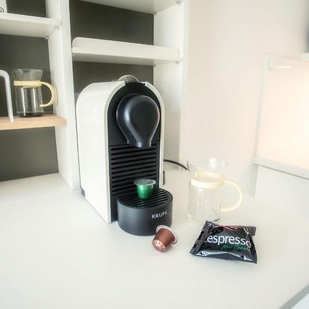 Charmantes Studio Apartment in TOP Lage mit Balkon Köln Exterior foto